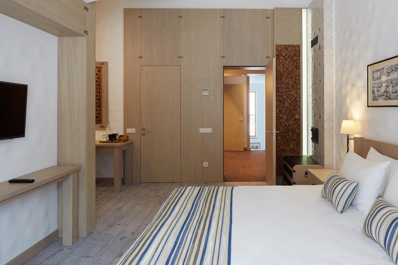 Amstelski Hotel Bukovel Luaran gambar